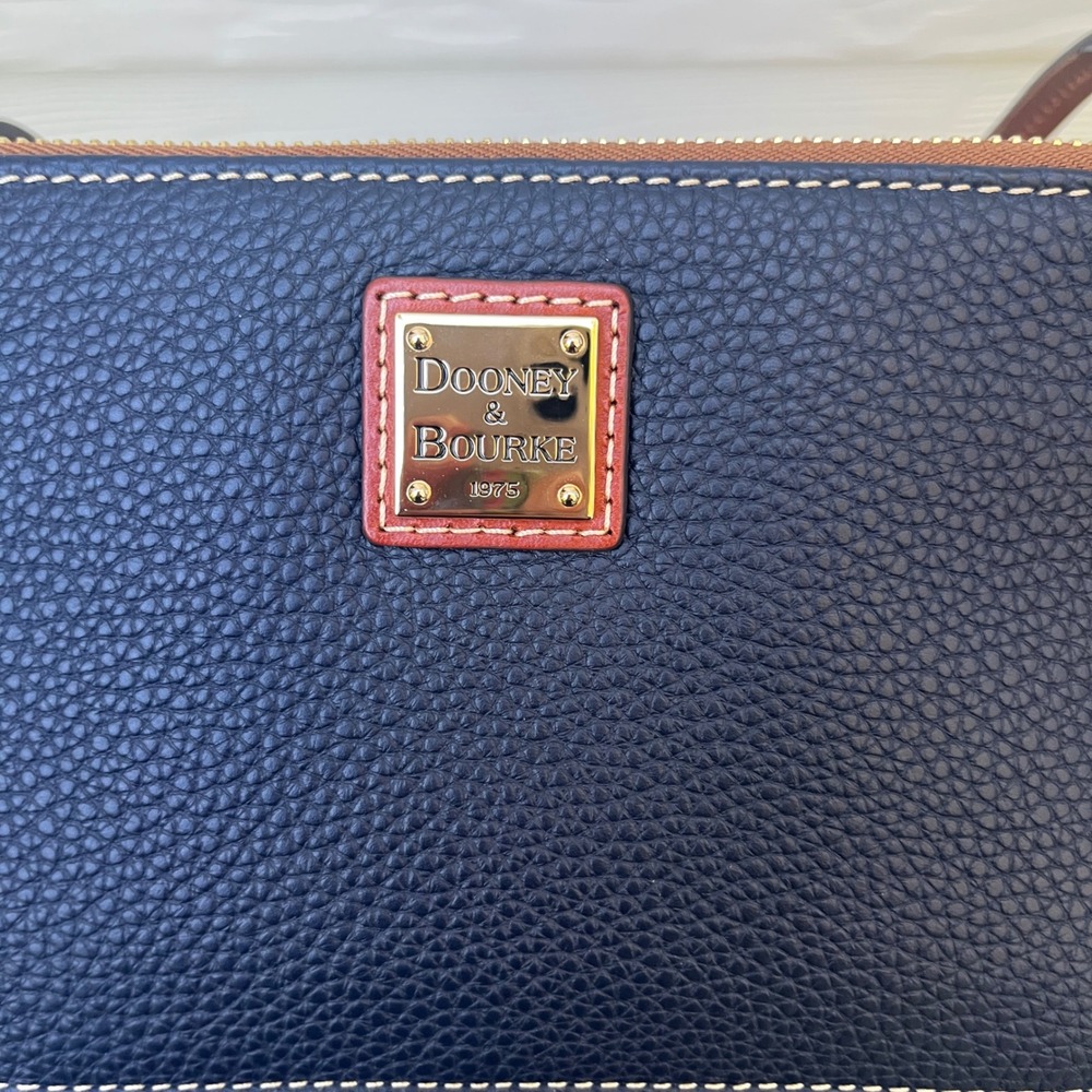 Dooney & Bourke Crossbody Bag Women Small Navy Blue NEW Pebble Grain Triple Zip - Picture 10 of 14